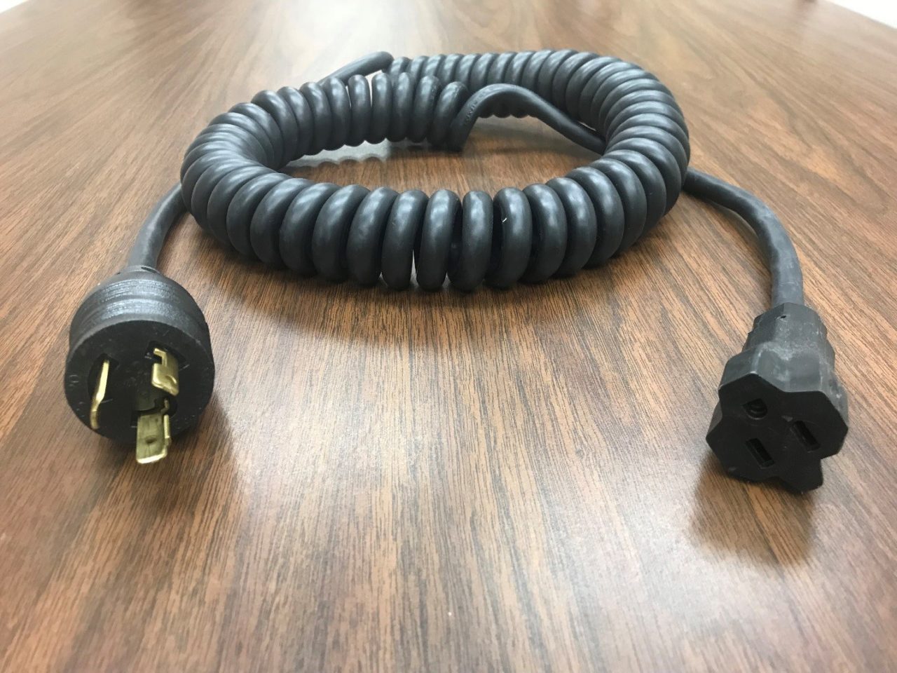 Retractable electrical cord The best Extension Cord of 2023