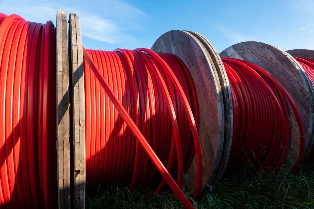 Coiled Cables Enhancing Connectivity with a Twist of Innovation