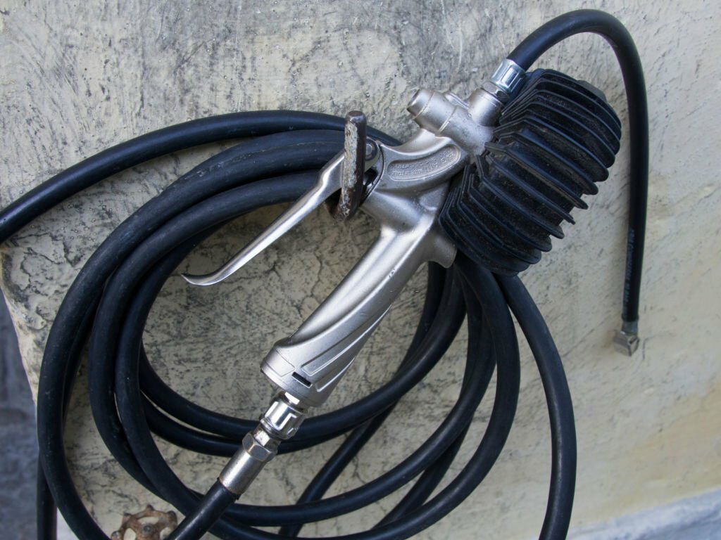 Coiled Extension Lead Safety Tips and Usage Guide in 2023